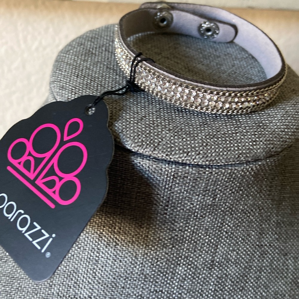 Paparazzi Silver and Gray Bracelet